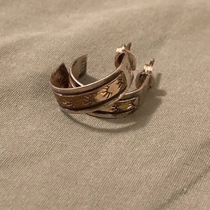 NAVAJO VINTAGE STERLING SILVER + 12KT GF earrings !